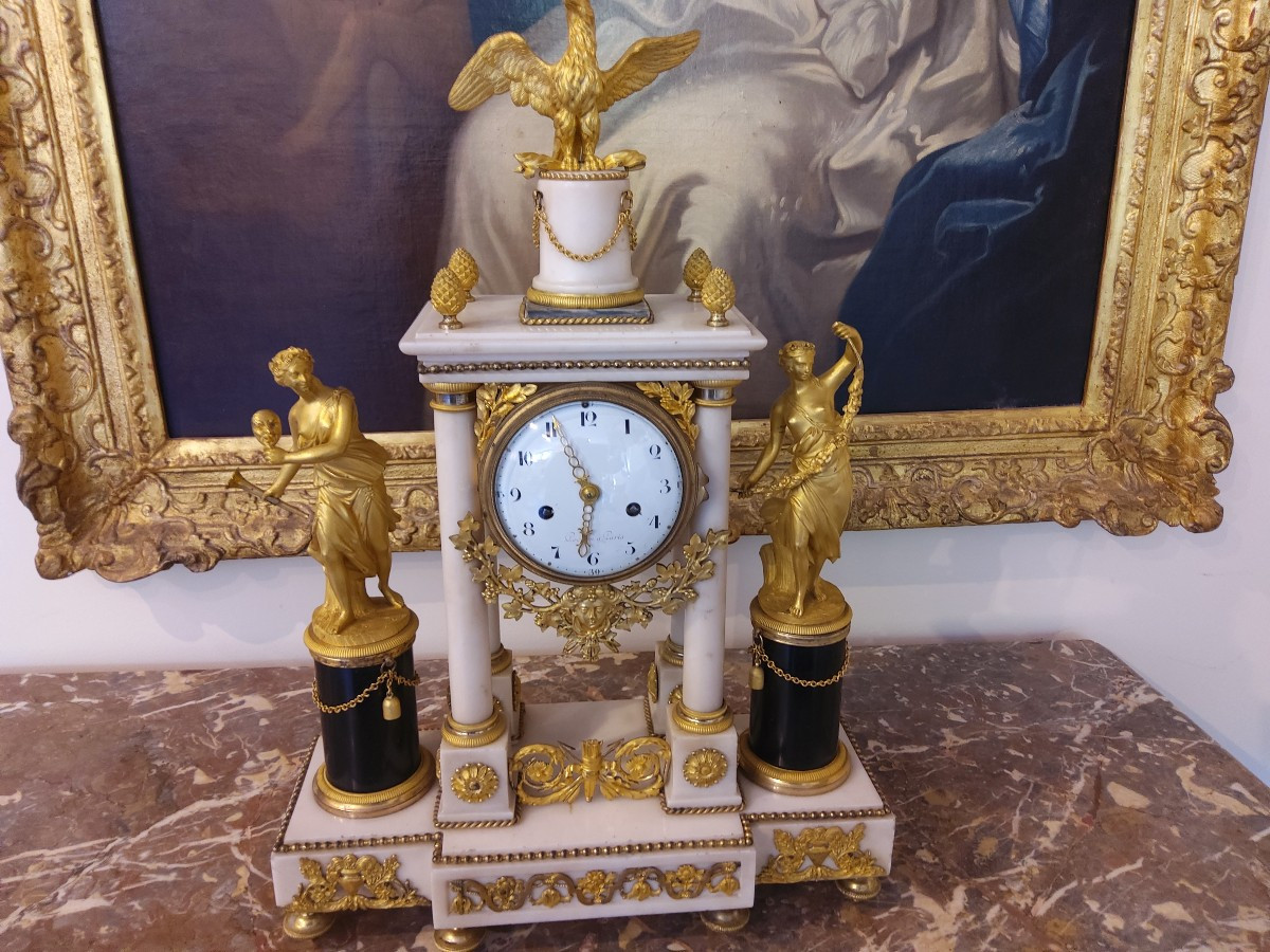 Importante pendule d époque Louis XVI en marbre